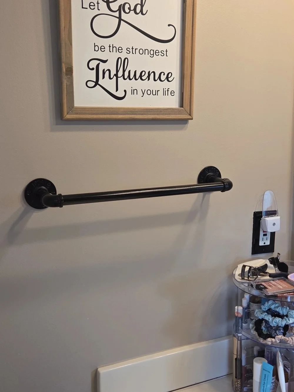 Amazon Black Industrial Wall-Mount Hand Towel Bar